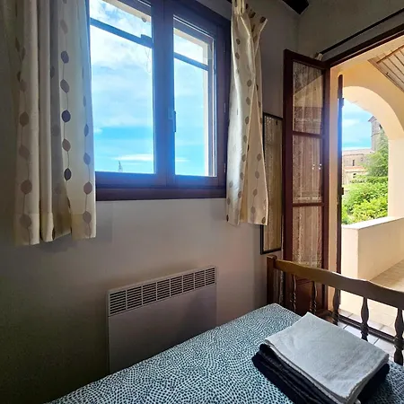 Sourire Du Soeil Holiday home Montouliers